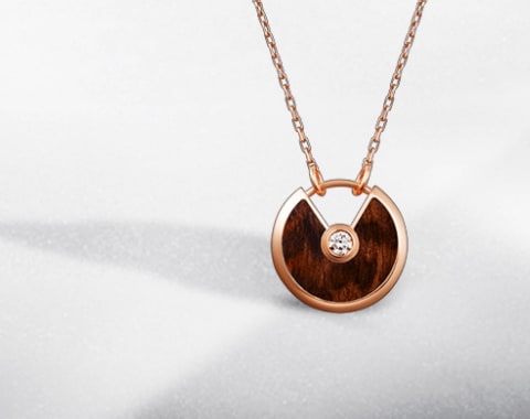 Cartier necklace collections: luxury 