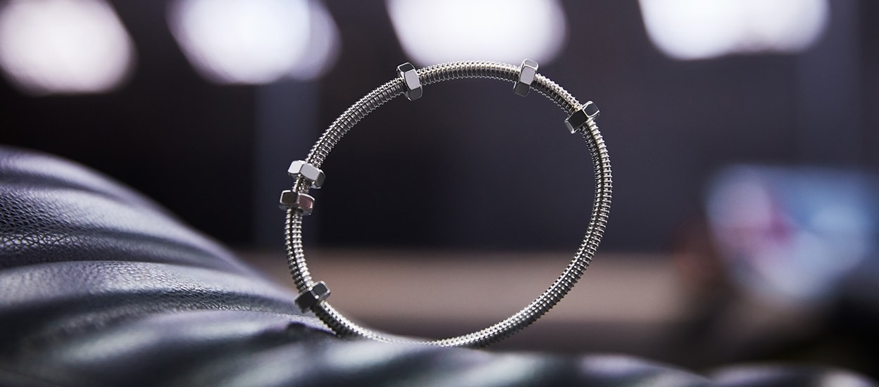 cartier bracelet for men price
