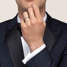cartier diamond wedding band