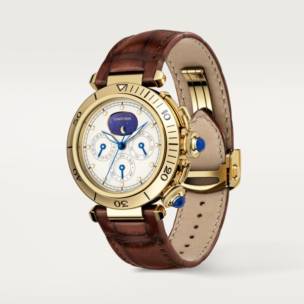 Pasha de Cartier 腕錶 38毫米，18K黃金，皮革，全日曆，月相顯示