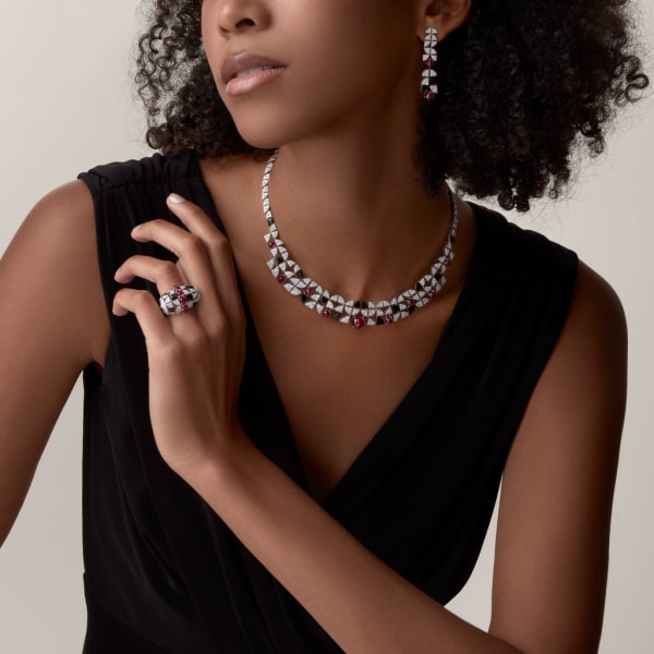 Beautés du Monde earrings White gold, rubellite, onyx, diamonds