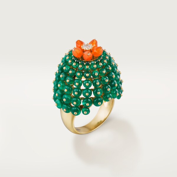Cactus de Cartier 戒指 18K黃金，祖母綠，紅玉髓，鑽石