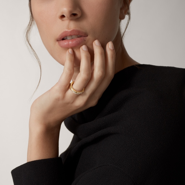 Maillon Panthère 結婚戒指，雙行款，半鋪鑲鑽石 黃金，鑽石