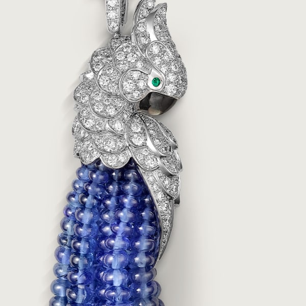 Les Oiseaux Libérés necklace White gold, sapphires, emeralds, mother-of-pearl, diamonds