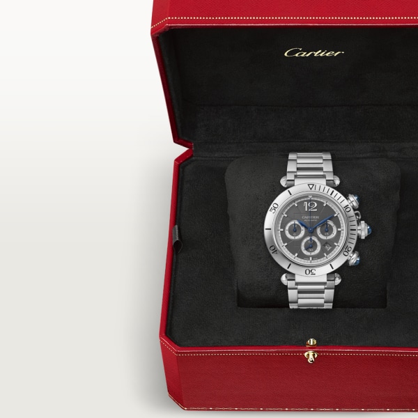 Pasha de Cartier 腕錶 41毫米，計時功能，自動上鏈機械機芯，精鋼，深灰色錶盤，可更換式金屬錶鏈及皮革錶帶