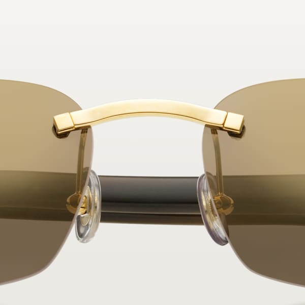 C 字裝飾太陽眼鏡 白色水牛角，光滑金色飾面，棕色鏡片