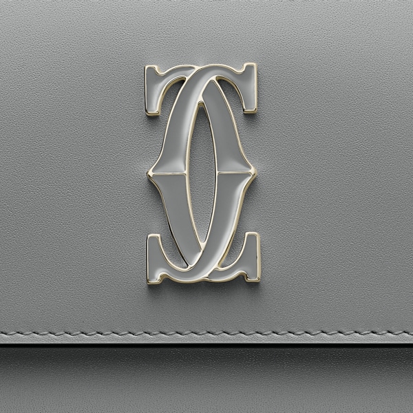 C de Cartier 翻蓋銀包 灰色小牛皮，灰色琺瑯及金色飾面