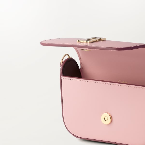 鏈帶手袋，微型款，C de Cartier 淺粉紅色小牛皮，金色及淺粉紅色琺瑯飾面
