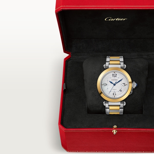 Pasha de Cartier 腕錶 41毫米，自動上鏈機械機芯，18K黃金及精鋼，可更換式金屬錶鏈及皮革錶帶