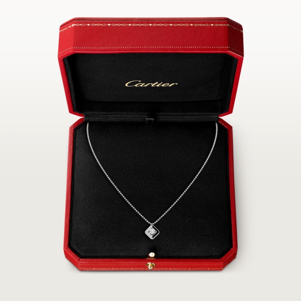 Galanterie de Cartier 項鏈 18K白色黃金，黑色亮漆，鑽石