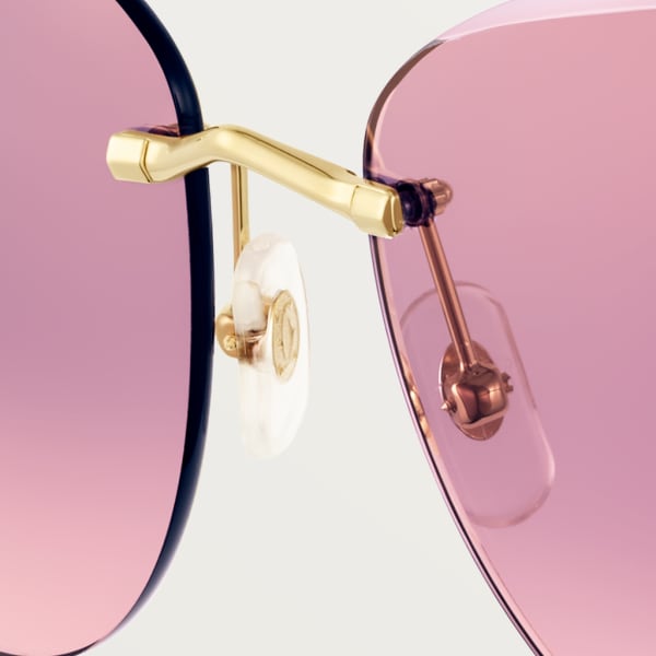 Panthère de Cartier Sunglasses Smooth golden-finish metal, graduated pink-purple lenses with golden flash