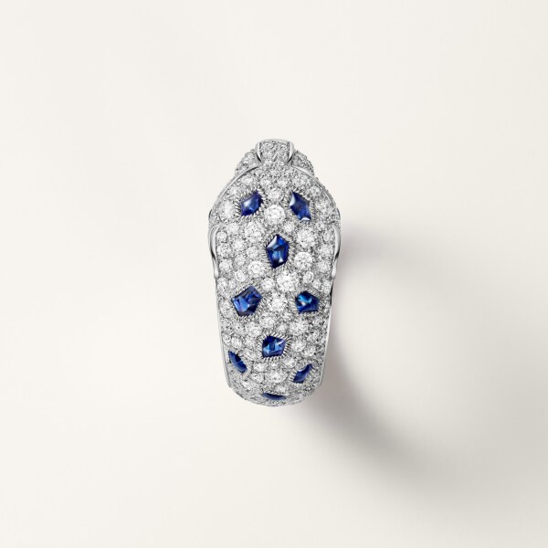 Panthère de Cartier ring White gold, emeralds, sapphires, diamonds