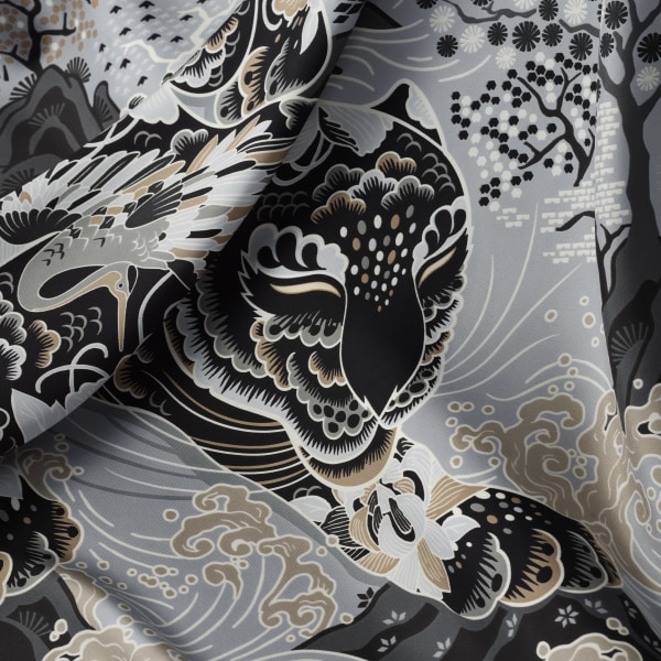 美洲豹圖案方巾 黑色及米色斜紋真絲