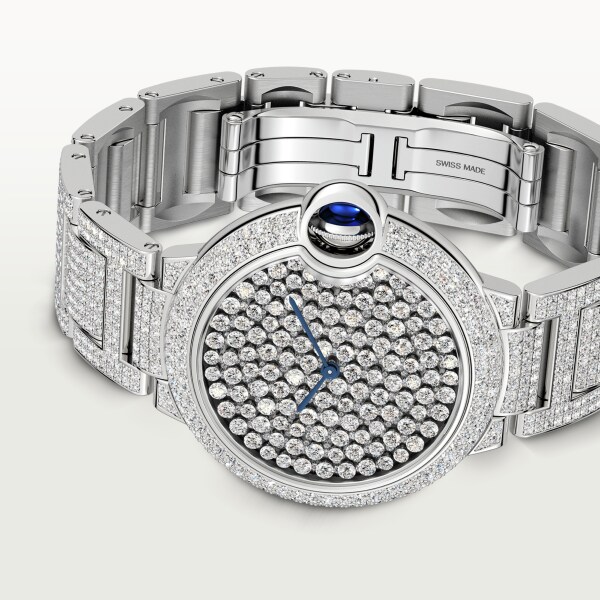 Ballon Bleu de Cartier 腕錶 37毫米，自動上鏈機械機芯，白色黃金，鑽石，金屬錶鏈