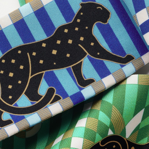美洲豹剪影絲巾 綠色及藍色斜紋真絲