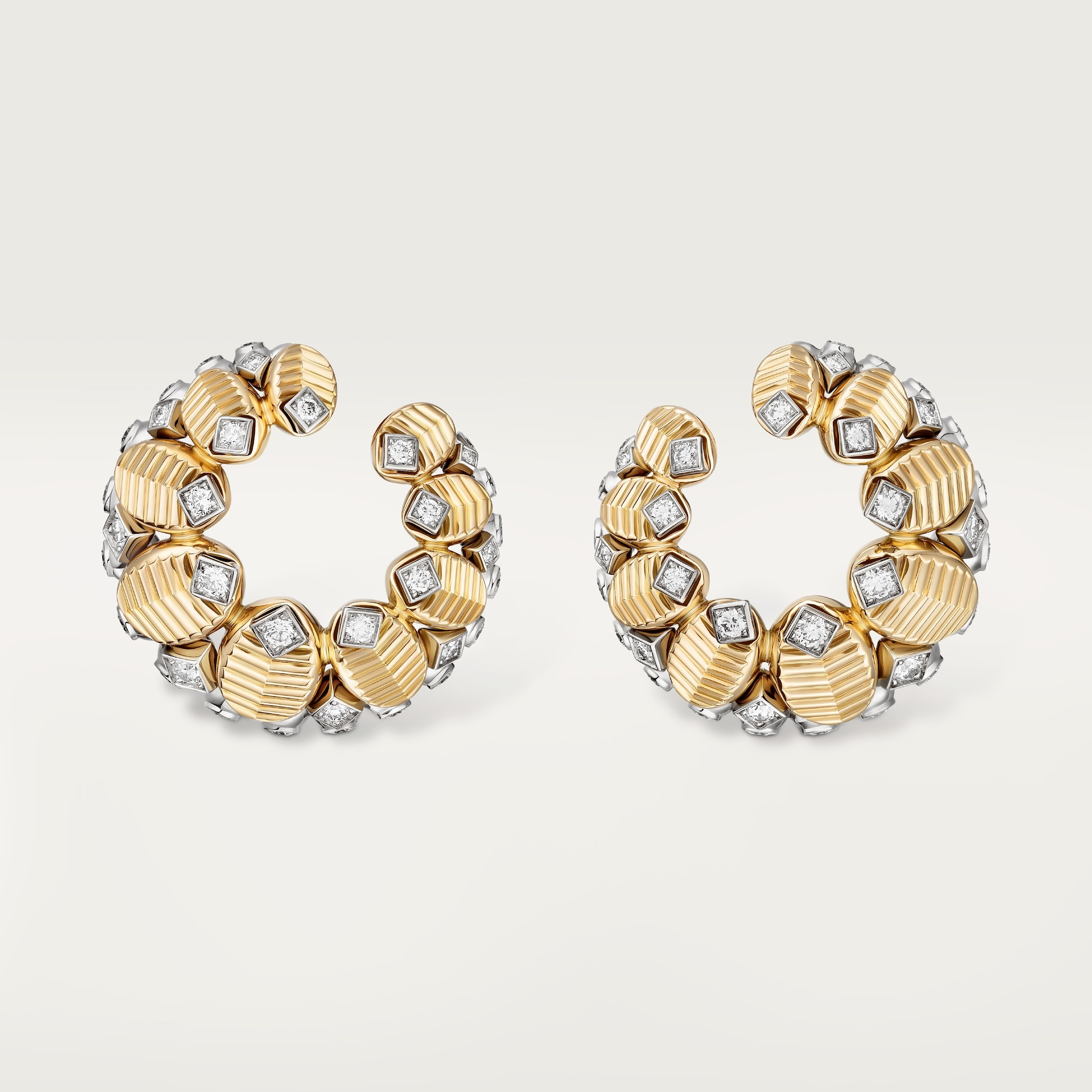 Grain de Café earringsYellow gold, white gold, diamonds