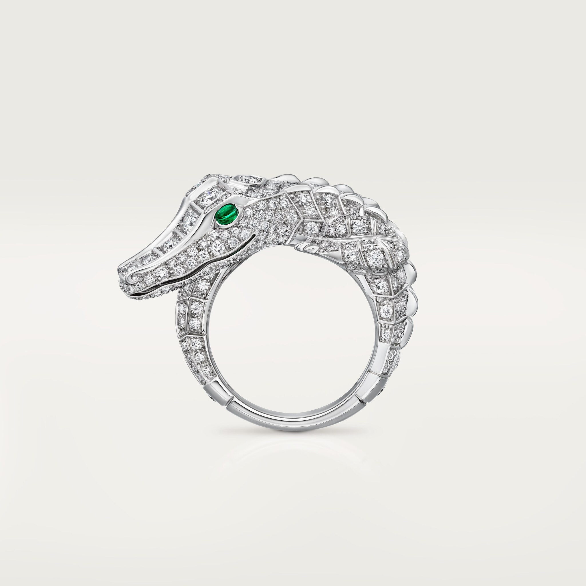 Faune et Flore de Cartier ring, pavedWhite gold, emeralds, diamonds